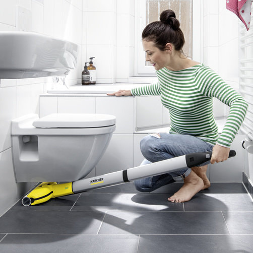 Аппарат для влажной уборки пола FC 3 Cordless: Тонкий дизайн и насадка для пола с гибким шарнирным соединением